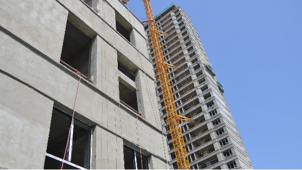 抹面砂漿及外墻膩?zhàn)赢a(chǎn)生裂紋裂縫，是什么原因？