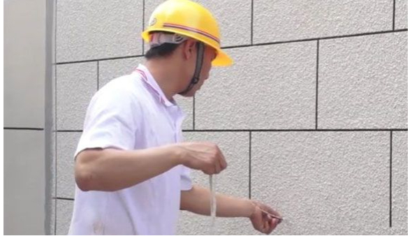 外墻真石漆膩?zhàn)雍推胀ㄍ鈮δ佔(zhàn)又饕膮^(qū)別在哪里？